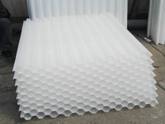 蜂窩斜管填料將水質提高到優良材料